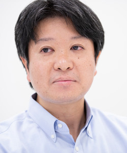 佐渡栄一グループマネージャー サービス受注や請求の際に使用する販売管理システムの運用全般を担当。