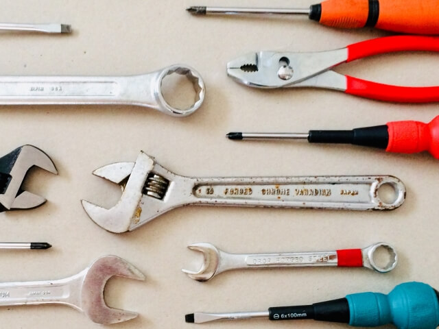 蛇口交換で使う工具とは！家にある工具を代用し自分で交換する方法