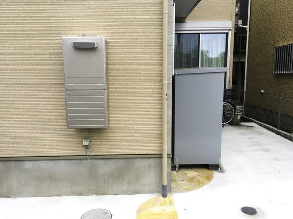 給湯器の交換時期はいつ？寿命を知らせるサインや古い給湯器を使い続けるリスクを解説！