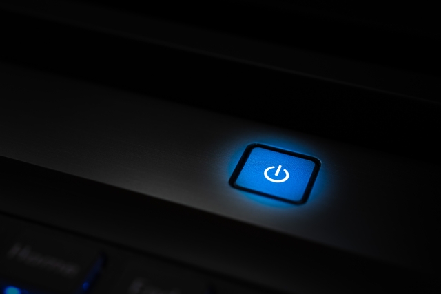 パソコンの電源ボタンの画像