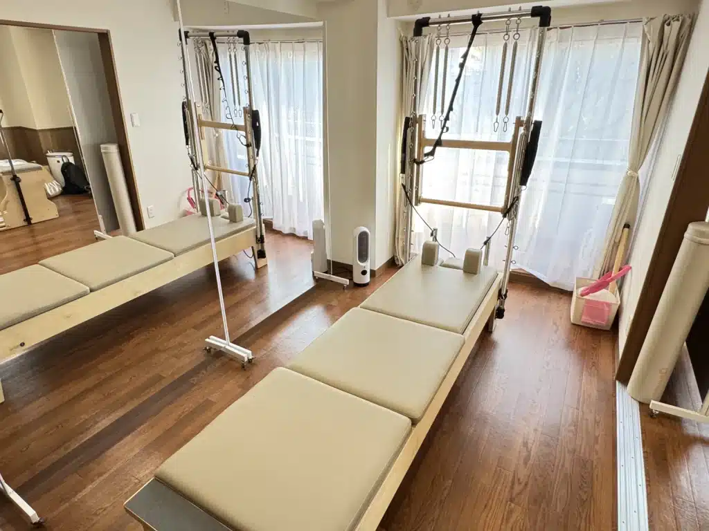 SAKURA浜松店のスタジオの様子