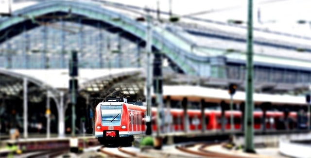 電車の画像