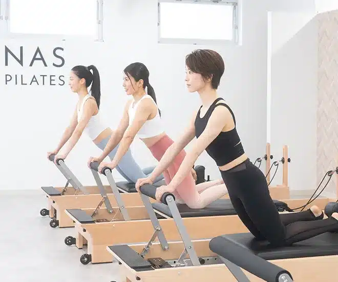 NAS PILATESのレッスン風景