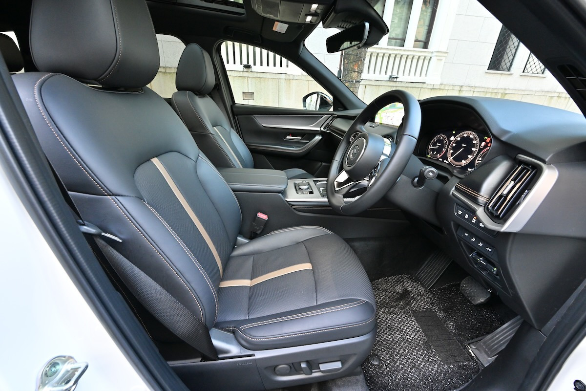 マツダ「CX-80」
