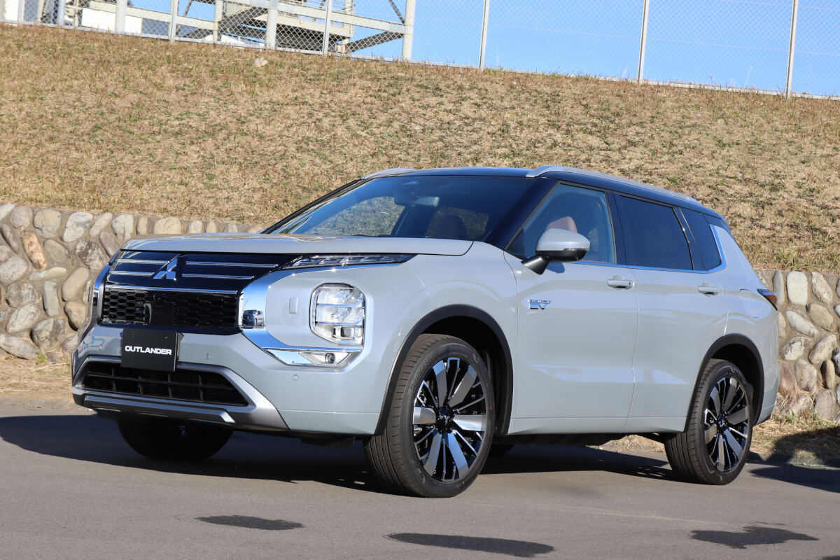 三菱自動車工業の「アウトランダーPHEV」