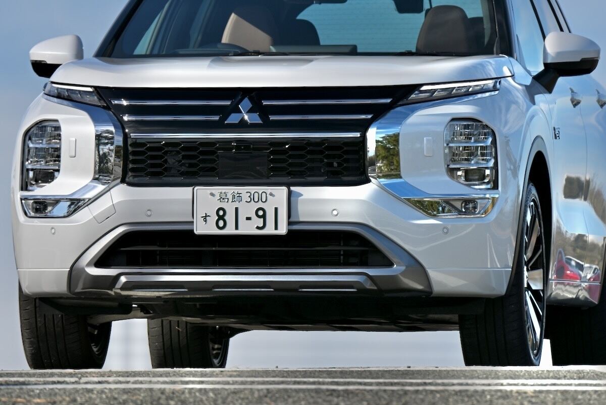 三菱自動車「アウトランダーPHEV」改良モデル