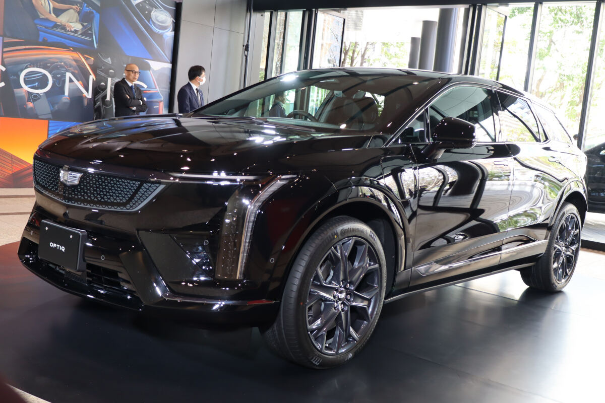 キャデラックの電気自動車「リリック」