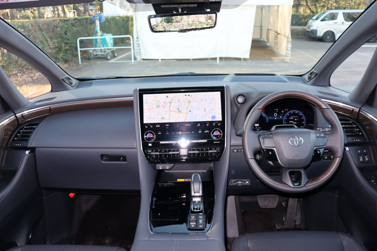 トヨタ「アルファード」のPHEV