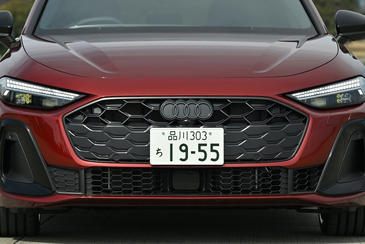 アウディ「S5アバント」