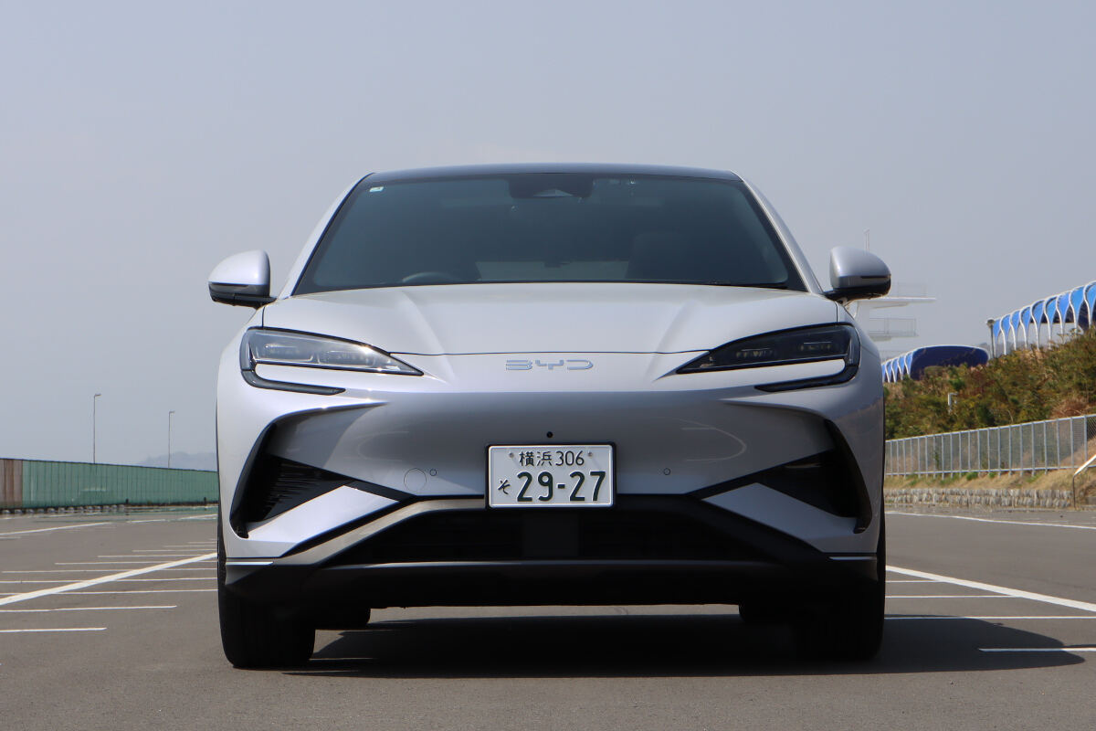 BYD「シーライオン7」