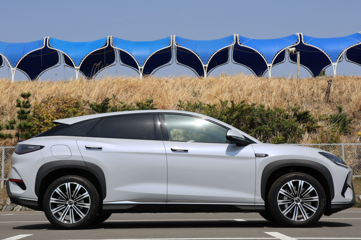 BYD「シーライオン7」