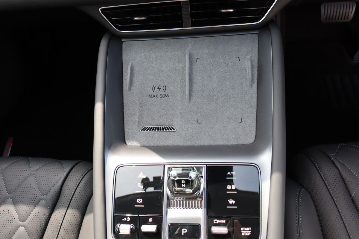 BYD「シーライオン7」