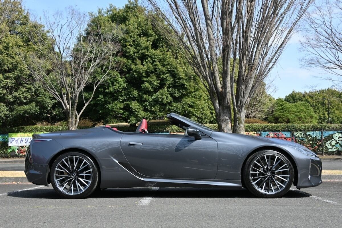 レクサス「LC500コンバーチブル」