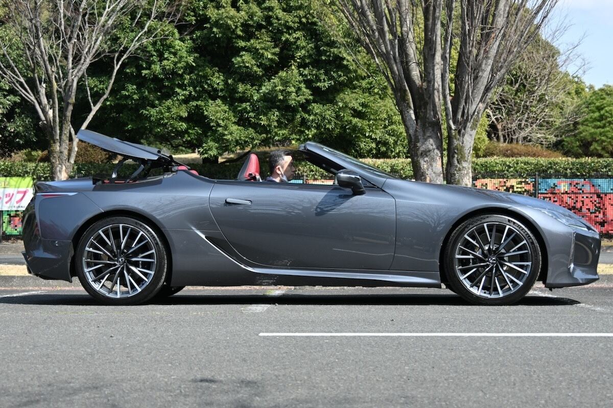 レクサス「LC500コンバーチブル」