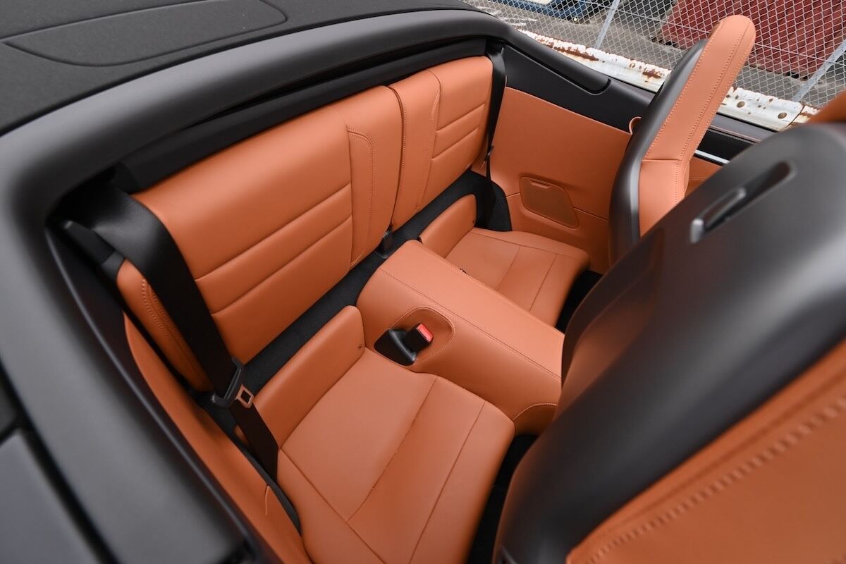 ポルシェ「911カレラ カブリオレ」