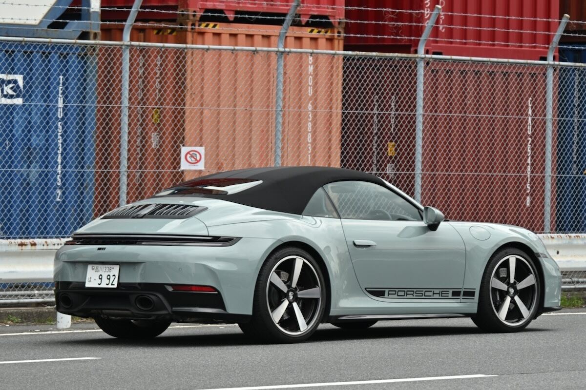ポルシェ「911カレラ カブリオレ」