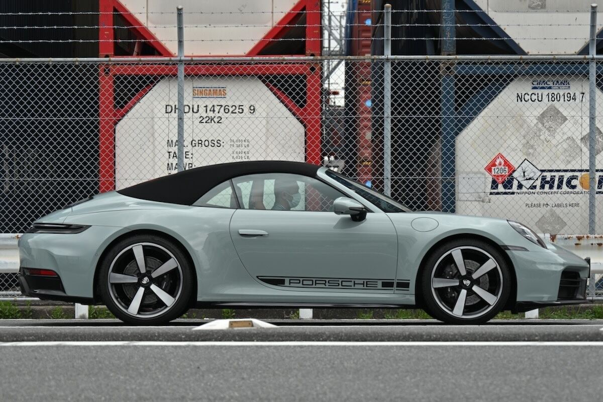 ポルシェ「911カレラ カブリオレ」