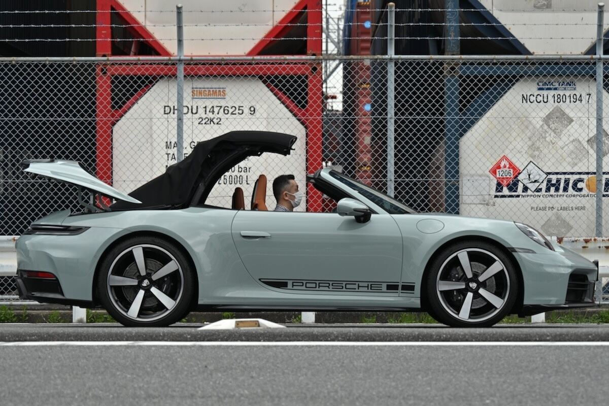 ポルシェ「911カレラ カブリオレ」