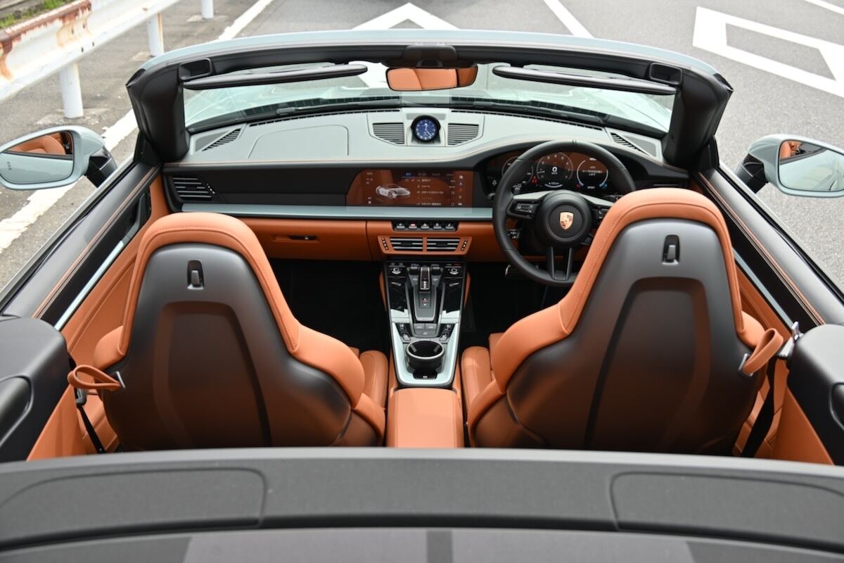 ポルシェ「911カレラ カブリオレ」