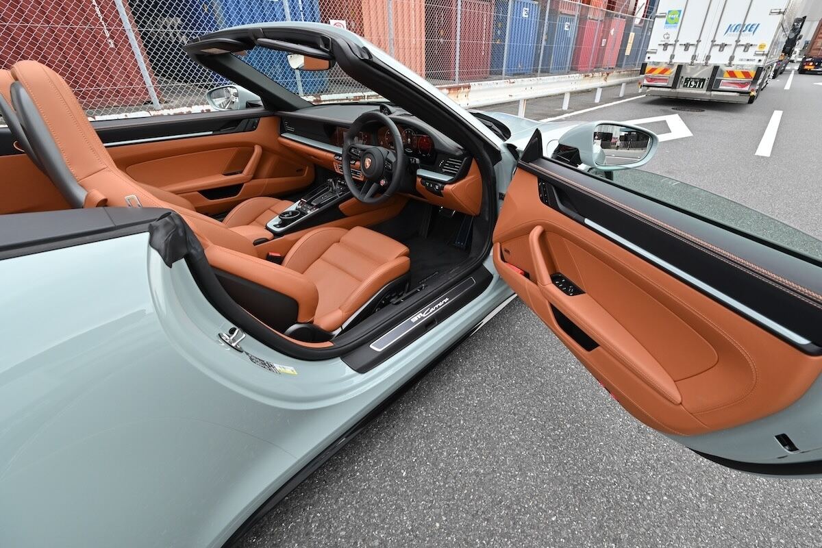 ポルシェ「911カレラ カブリオレ」