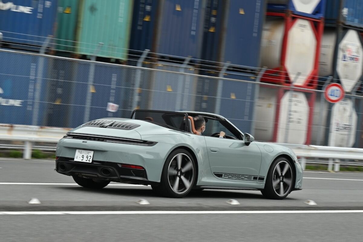 ポルシェ「911カレラ カブリオレ」