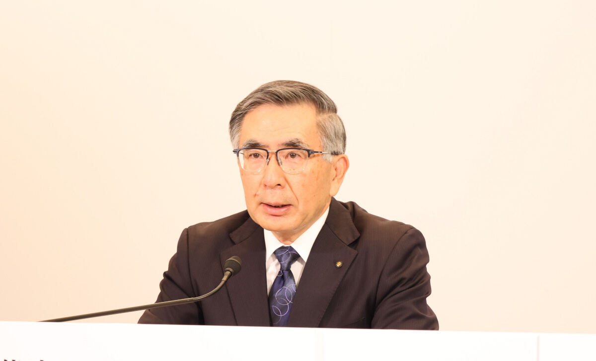 スズキの鈴木俊宏社長
