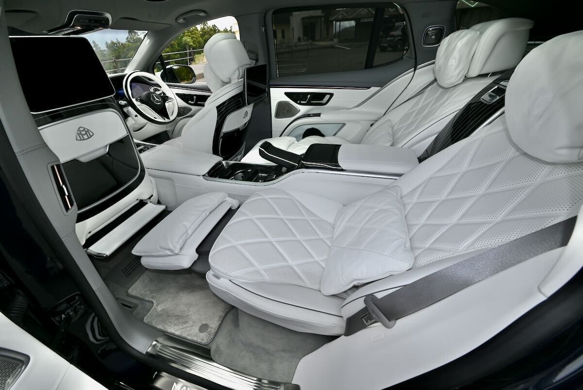 メルセデス・マイバッハ EQS 680 SUV