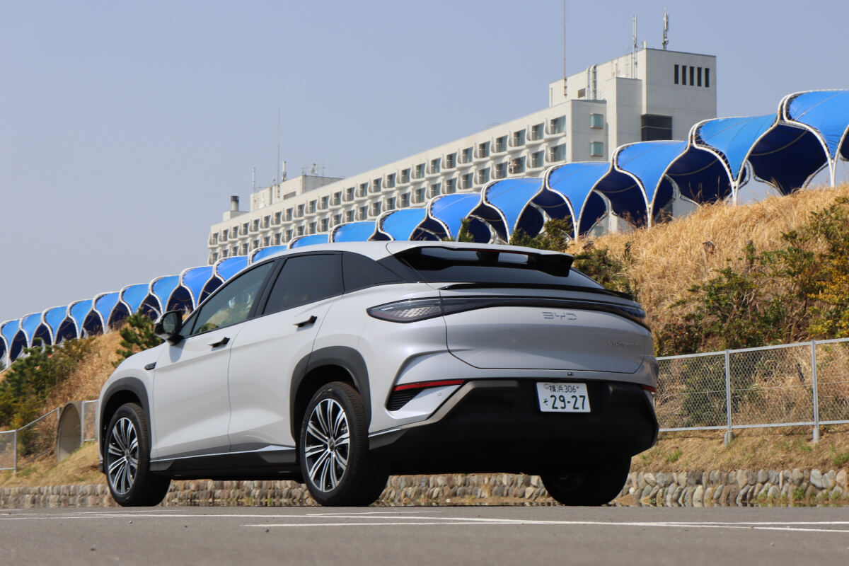 BYD「シーライオン7」