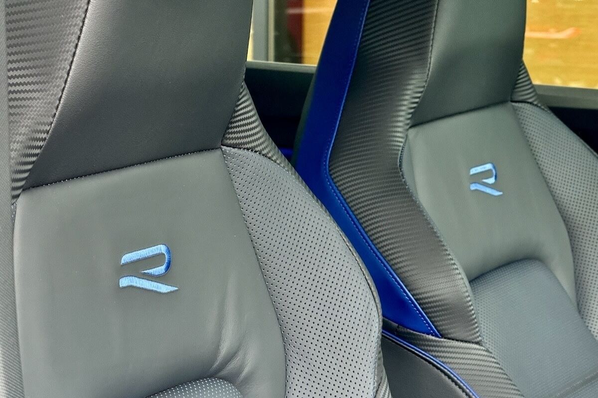 フォルクスワーゲン「ゴルフR」