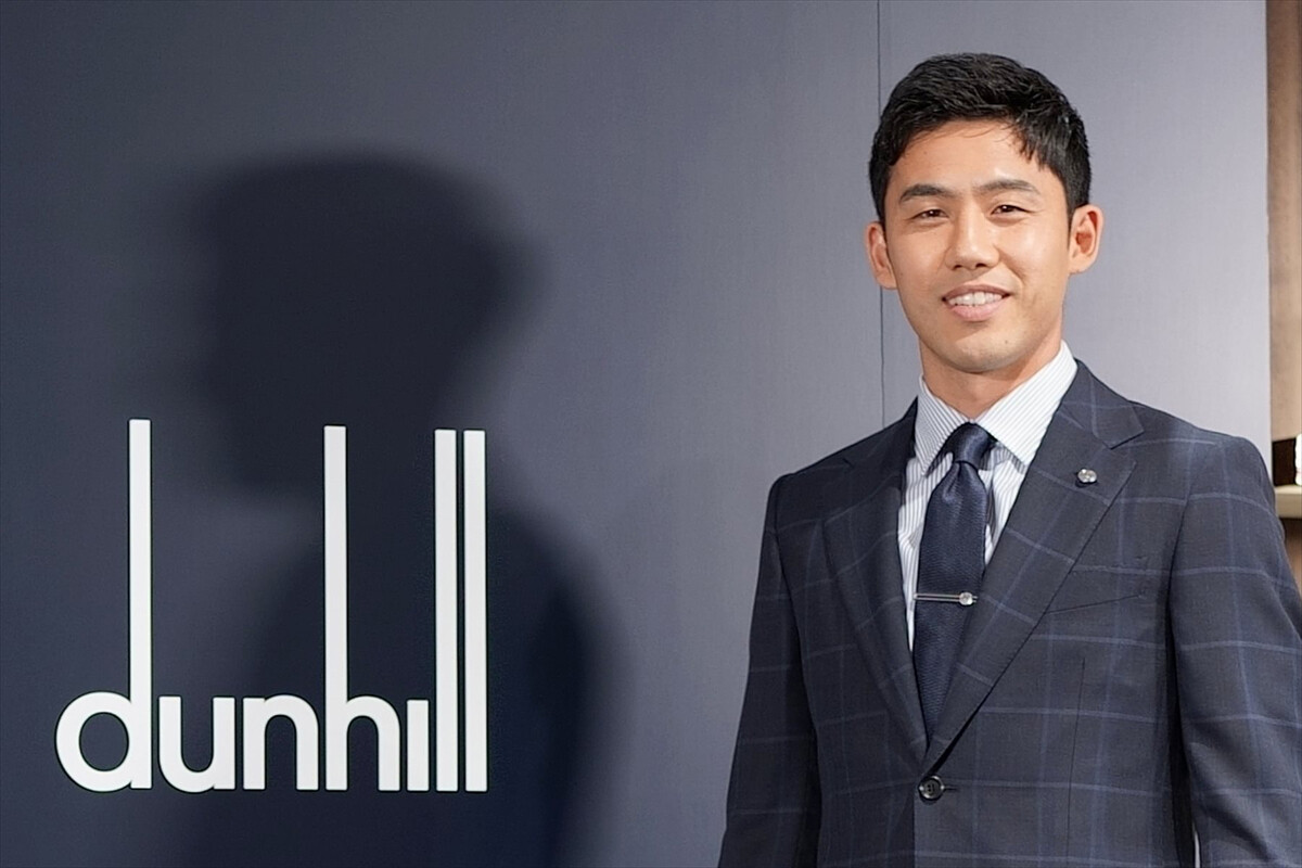 サッカー日本代表の遠藤航、ダンヒル「SAMURAI BLUE COLLECTION