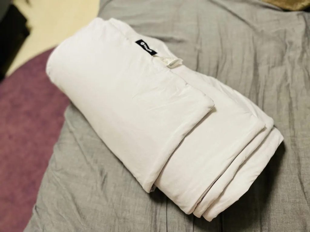 BAKUNE Comforter Coolの外観