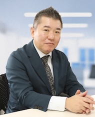 村井一雄