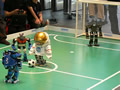 今度の週末はROBO-ONEサッカー! 2足歩行ロボットによる競技会が開催