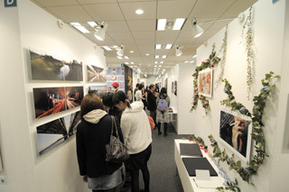 東京工芸大学、卒業生約650名の作品を展示する卒業制作展開催