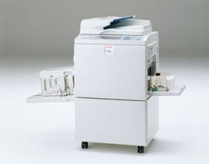 リコー、バイオマスプラスチックを本体に採用したA3対応デジタル孔版印刷機