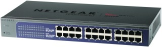 ネットギア、管理機能を備えた24ポートのGigabit Ethernet対応スイッチ