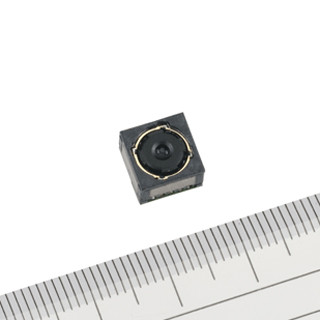 シャープ、光学式手振れ補正機能付きスマホ向けCMOSカメラモジュールを発表