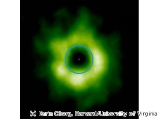アルマ望遠鏡、若い恒星の周囲に一酸化炭素の「スノーライン」の撮影に成功