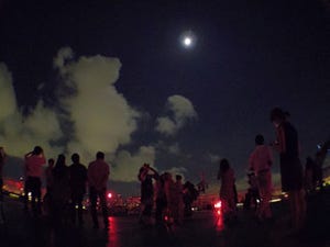 日本一高い屋外展望台でアイソン彗星の観察会 - 六本木天文クラブが企画