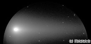 すばる望遠鏡、アイソン彗星と9月に発見のラブジョイ彗星を可視光で撮影