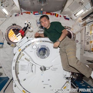 ロボット宇宙飛行士「KIROBO」、ISSにて若田宇宙飛行士との会話実験に成功
