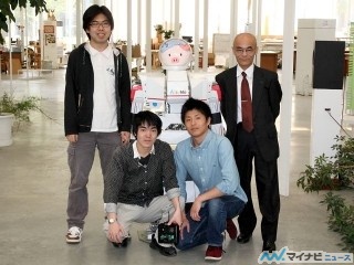 ATSUMOとKAITによる大型ロボット「ロボコロちゃん」正式版いよいよデビュー