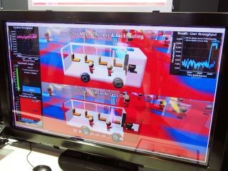 LTEの次「5G」の技術展示が行なわれていたドコモブース - Wireless Japan