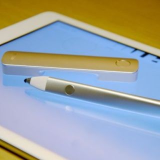 アドビ初の電子ペン&定規「Ink & Slide」本体からパッケージまで触ってきた