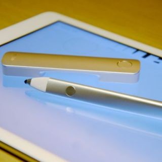 アドビ初の電子ペン&定規「Ink & Slide」本体からパッケージまで触ってきた