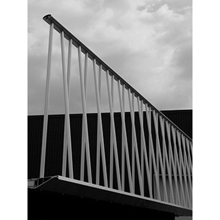 東京都・銀座で"プロダクト"としてデザインされた「ちいさな橋」の企画展