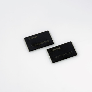 東芝、48層積層プロセス採用の32GB 3D NAND型フラッシュメモリを製品化