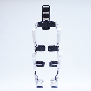 サイバーダインのロボットスーツ「HAL」、厚労省より医療機器として承認