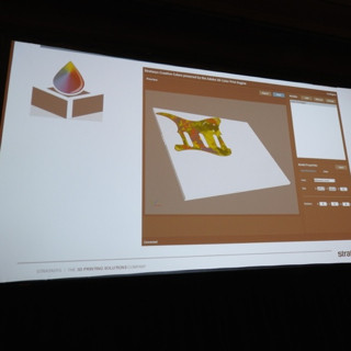 Stratasysとアドビが連携:Photoshopでデザイン→3Dプリンタで出力 - SOLIDWORKS WORLD 2016