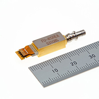 三菱電機、伝送距離40kmを実現した高速光ファイバー通信向け送信モジュール